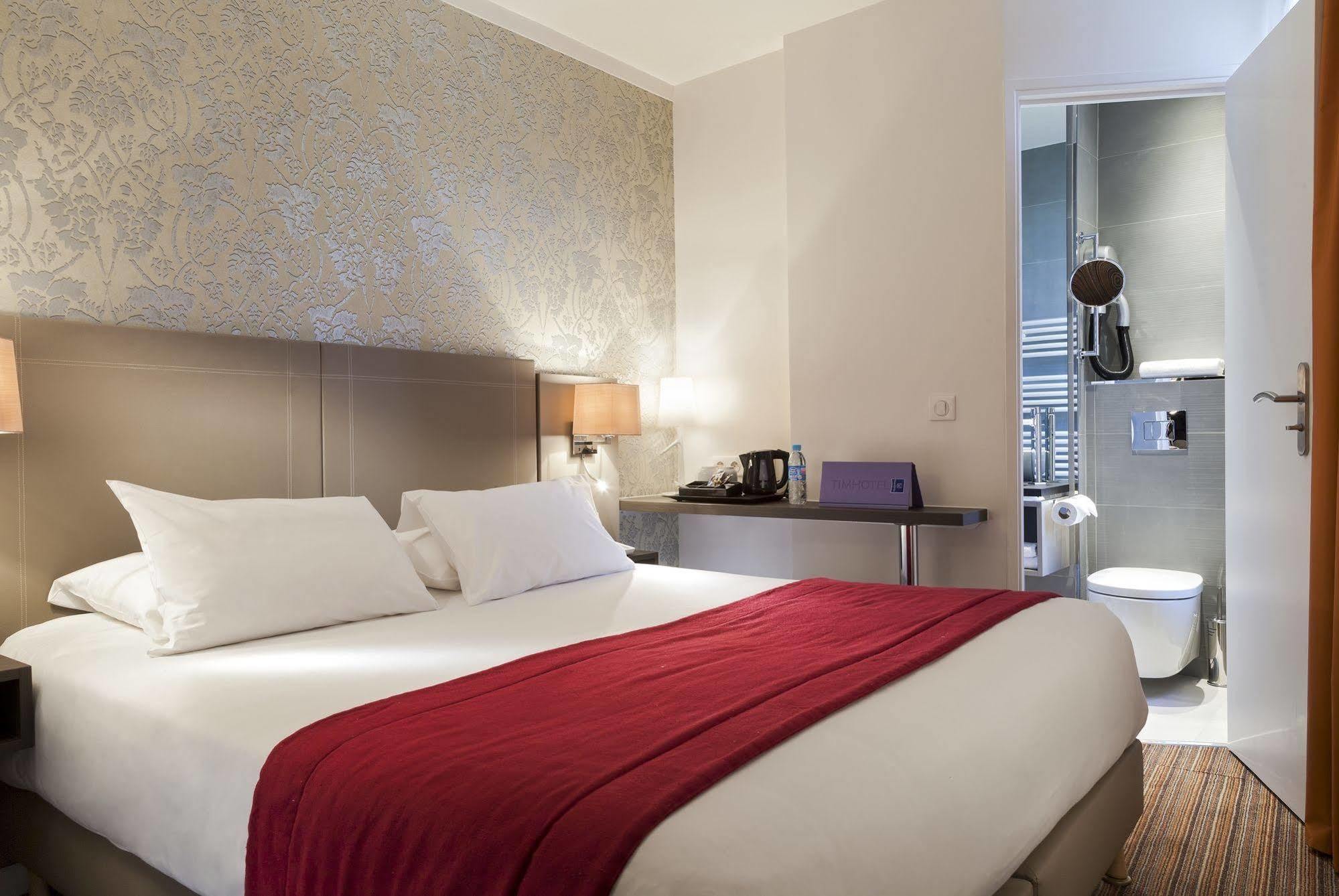 Hotel Timhotel Tour Eiffel Parigi