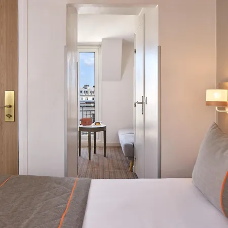 Hotel Timhotel Tour Eiffel Parigi