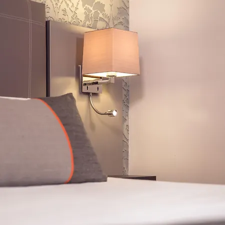 Timhotel Tour Eiffel Hotel