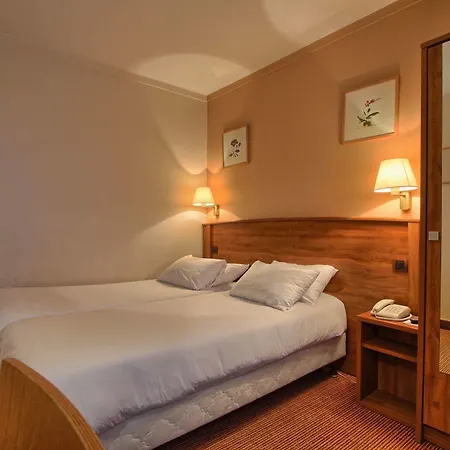 Timhotel Tour Eiffel 3* Parigi