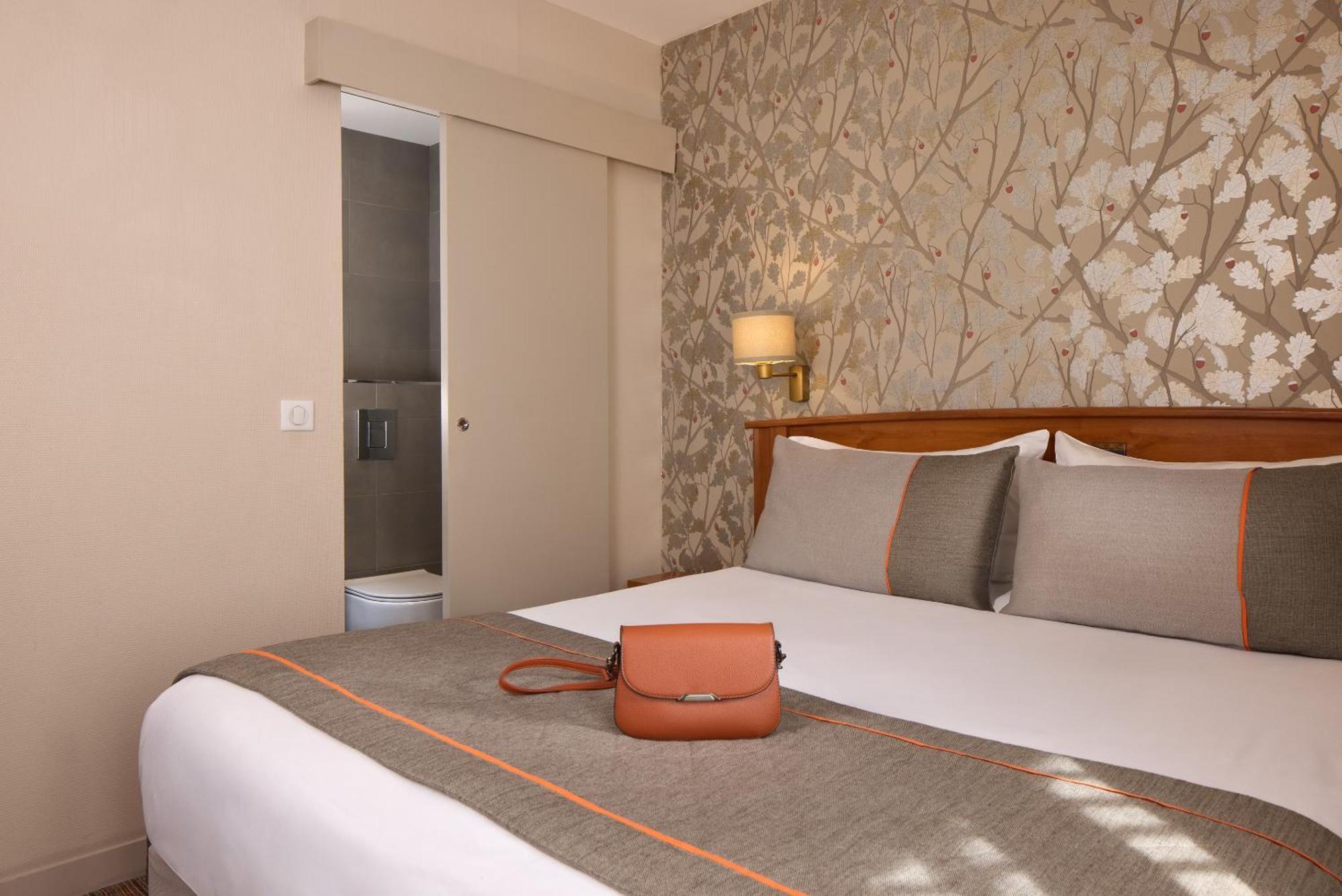 Timhotel Tour Eiffel 3* Parigi