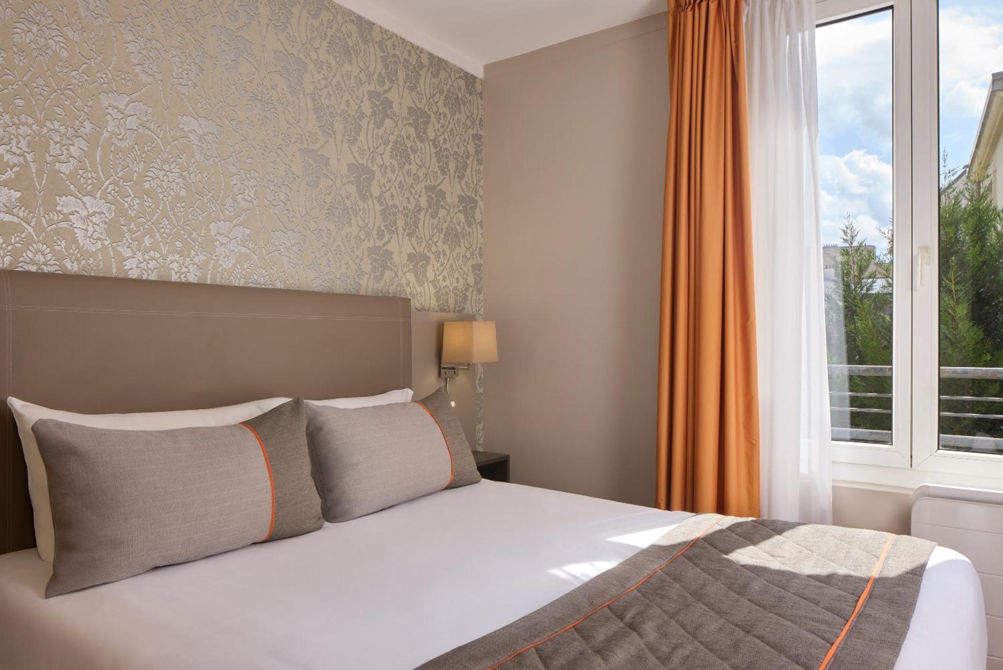 Timhotel Tour Eiffel 3* Parigi