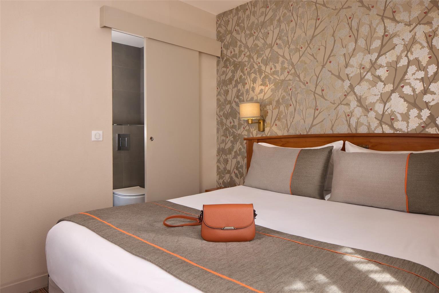 Timhotel Tour Eiffel Hotel 3*