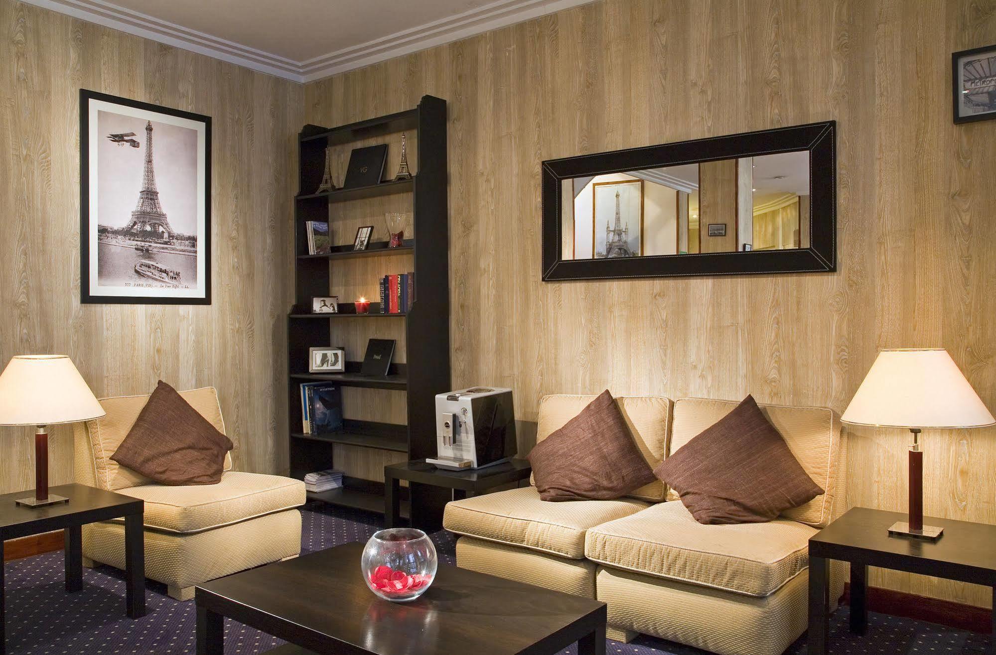 Timhotel Tour Eiffel Hotel 3*