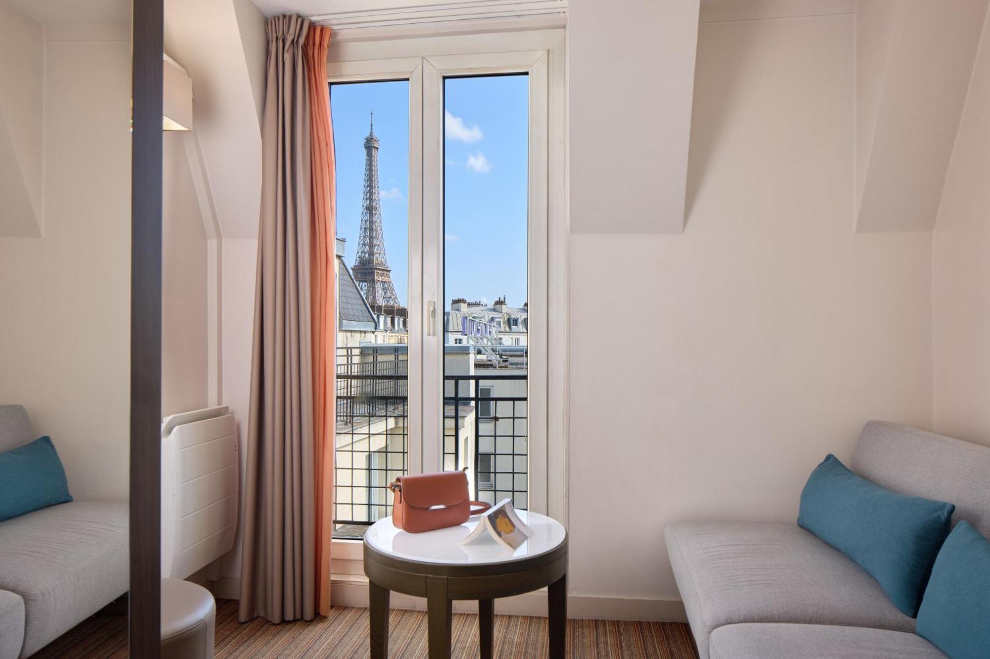 Hotel Timhotel Tour Eiffel 3*