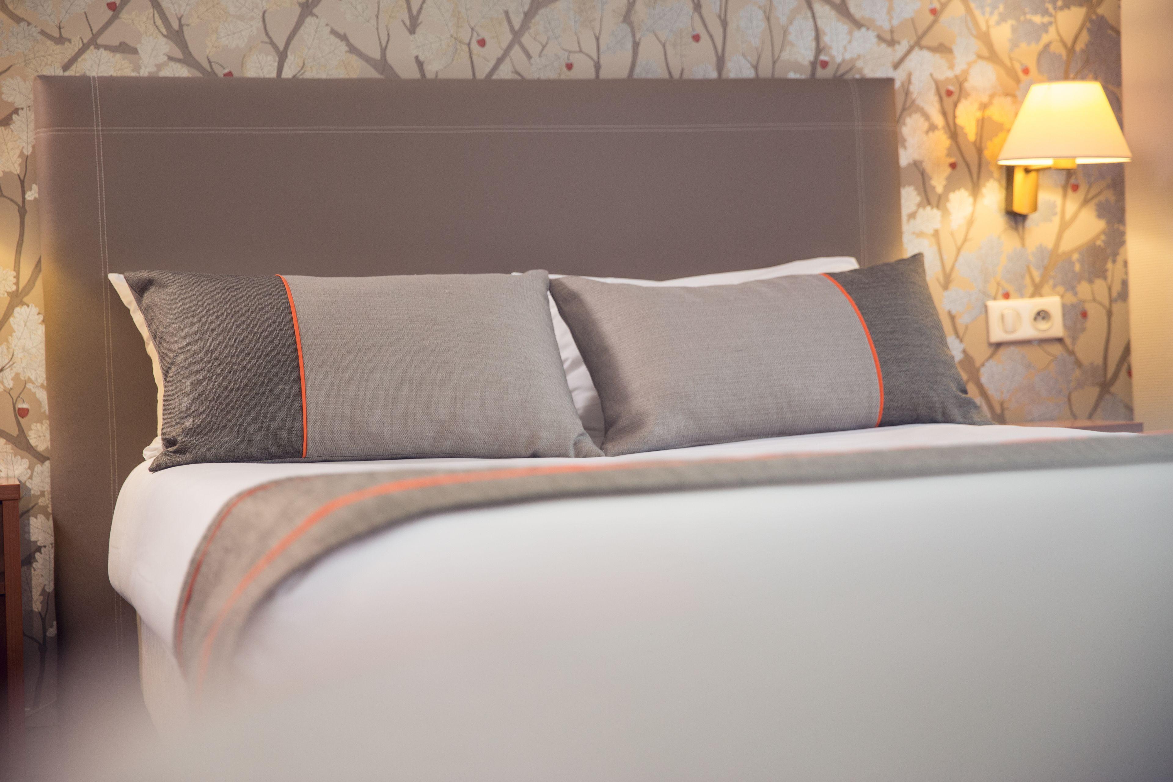 Timhotel Tour Eiffel 3*