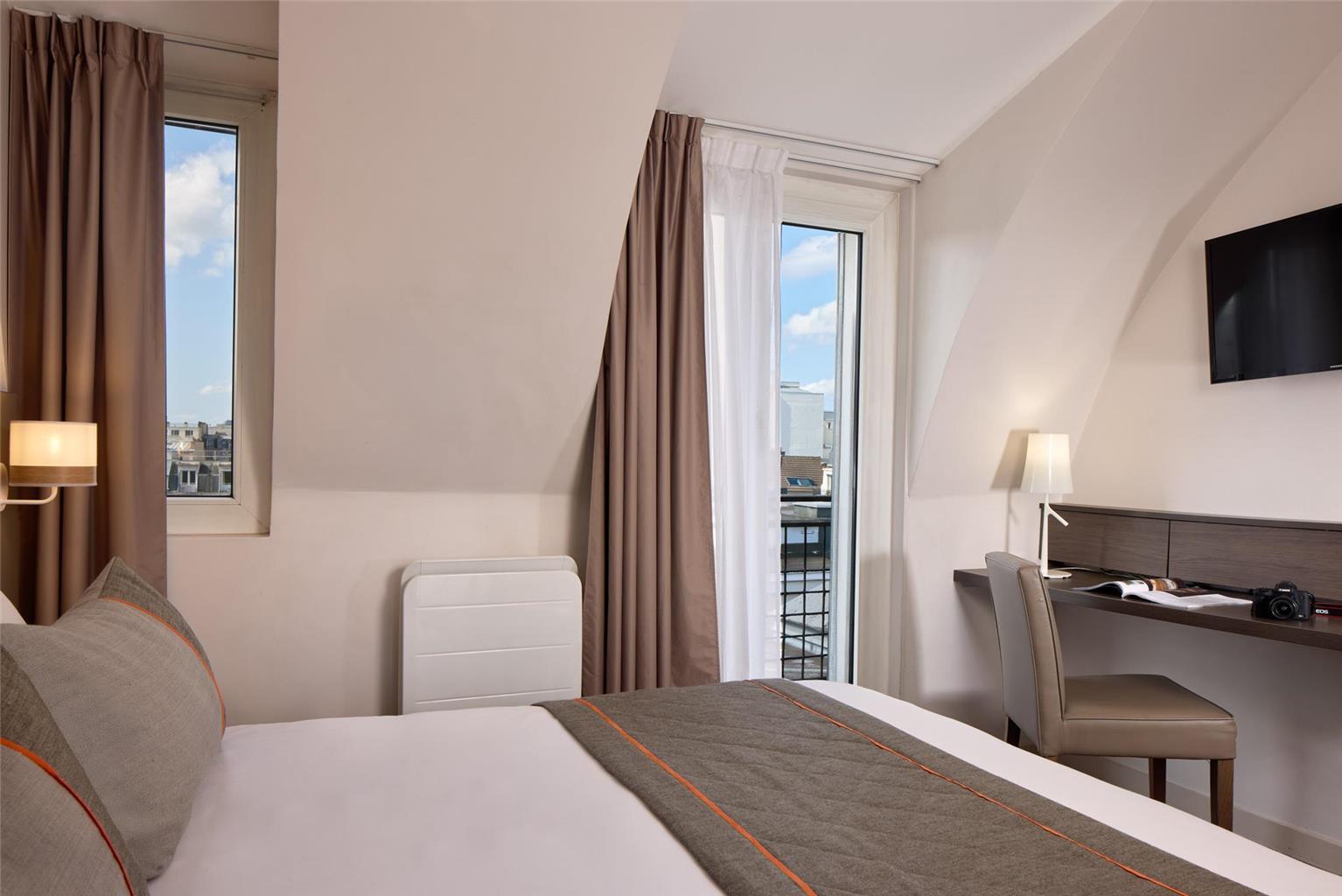 Hotel Timhotel Tour Eiffel
